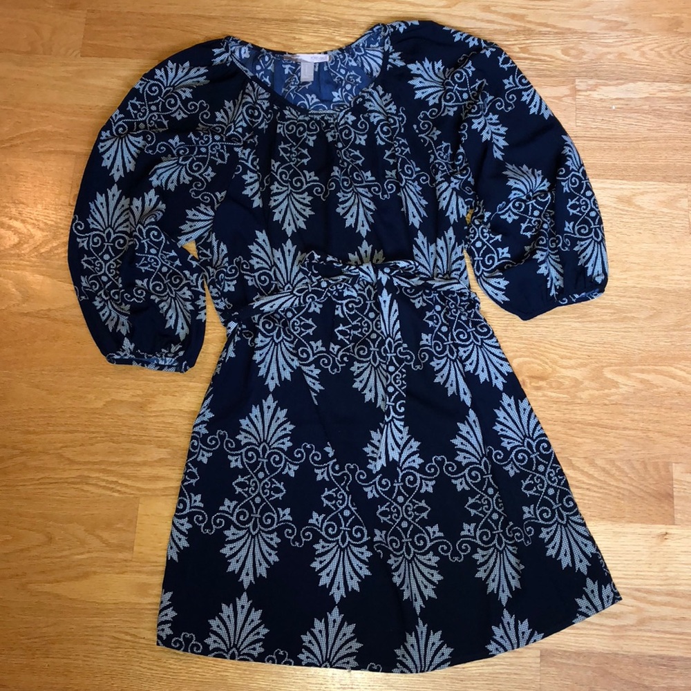 Paisley print dress with tie waist